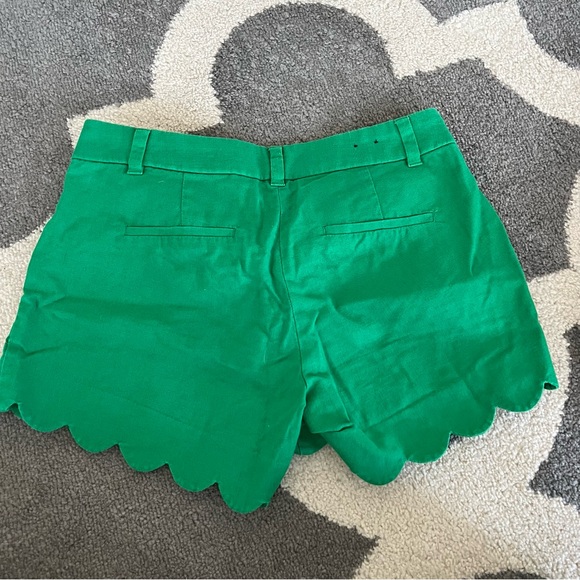 J Crew Factory scalloped shorts, green, EUC - Picture 3 of 4